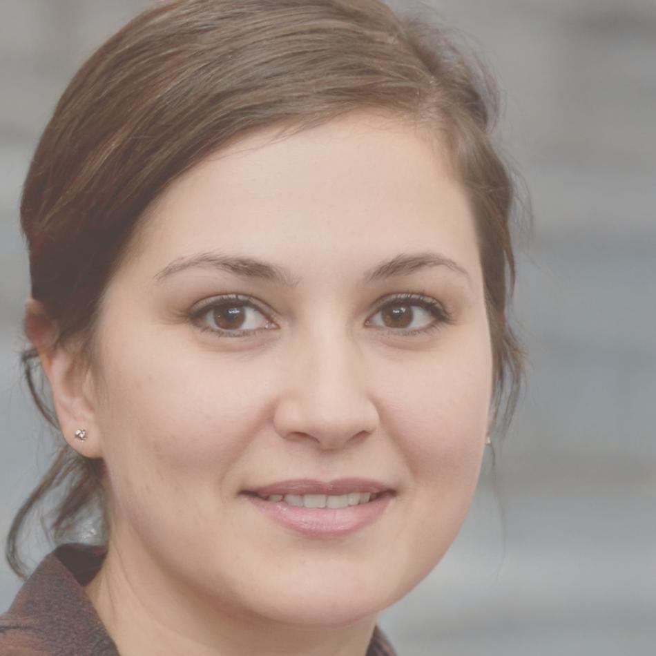 Roxana Petrescu - Specialist Planificare Financiară